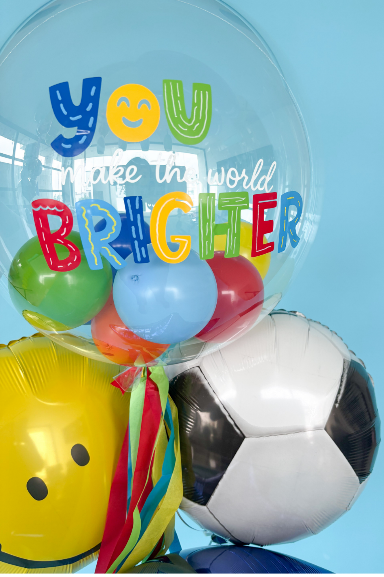 BOUQUET DE GLOBOS DIA DEL NIÑO MEDIANO BOY