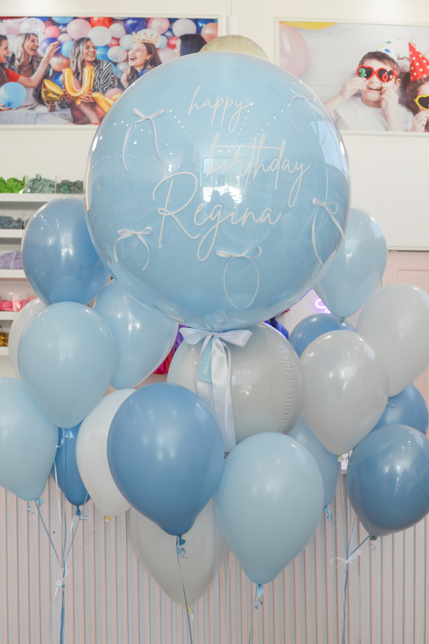 Ramillete de Globos en Celestes