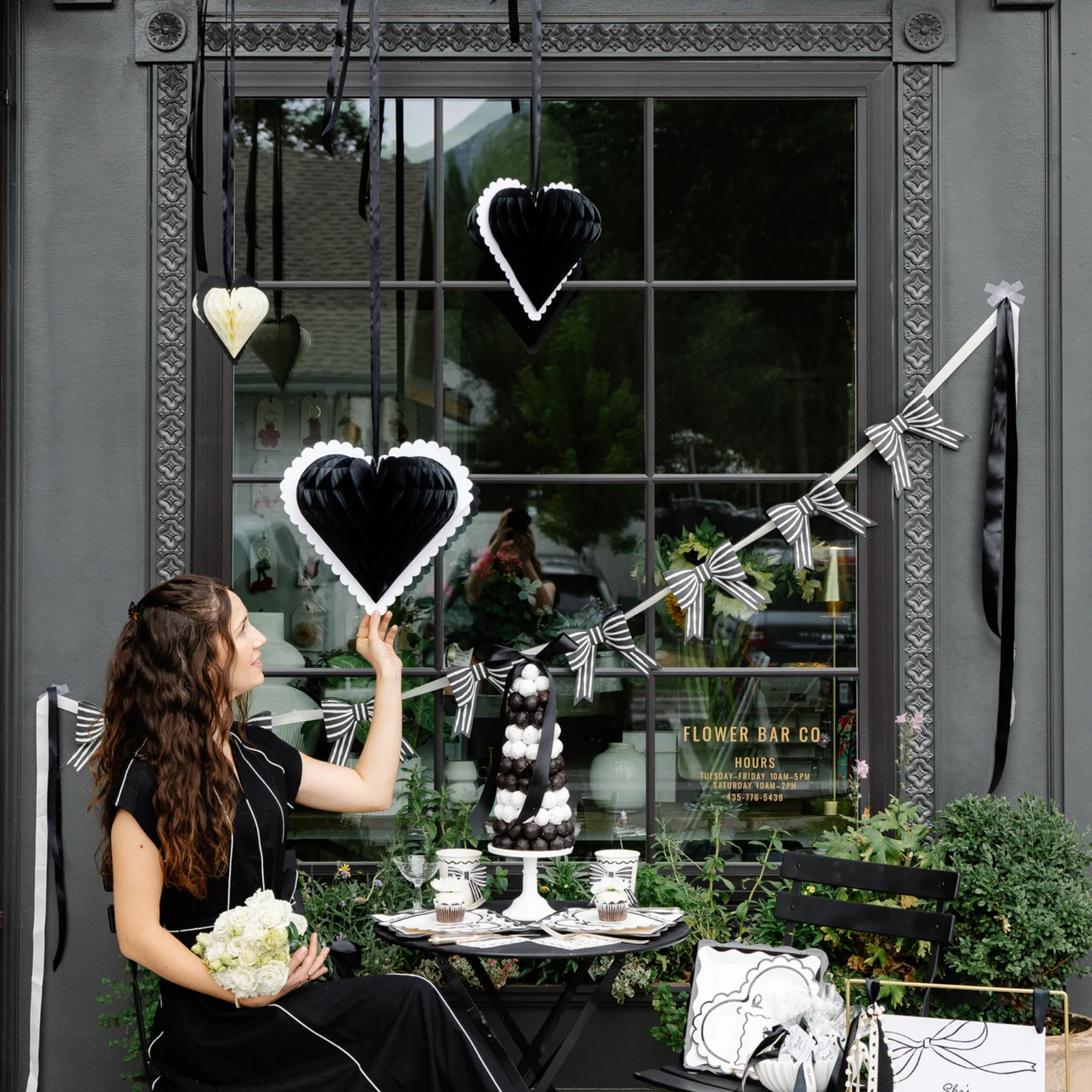 Honeycomb Black & White Hearts