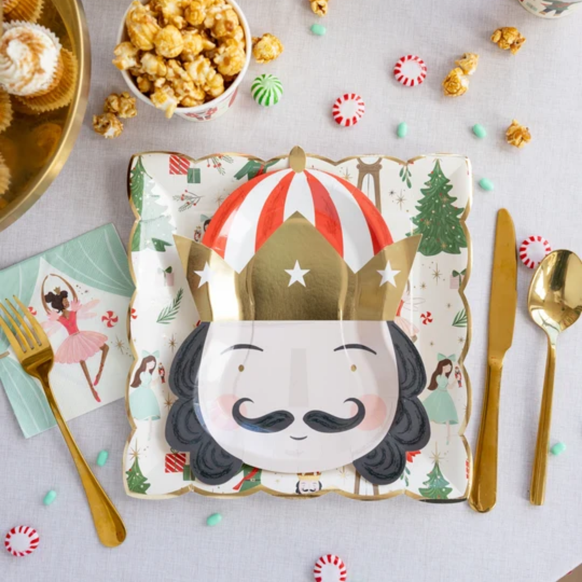 Nutcracker Shaped Head 10" Plate