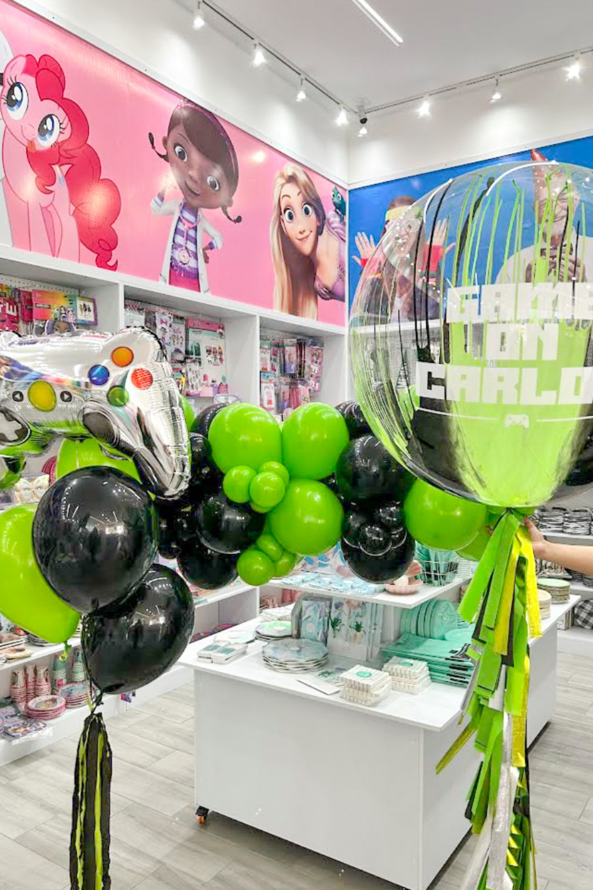 Bouquet Globos + Guirnalda 1.5m Gaming