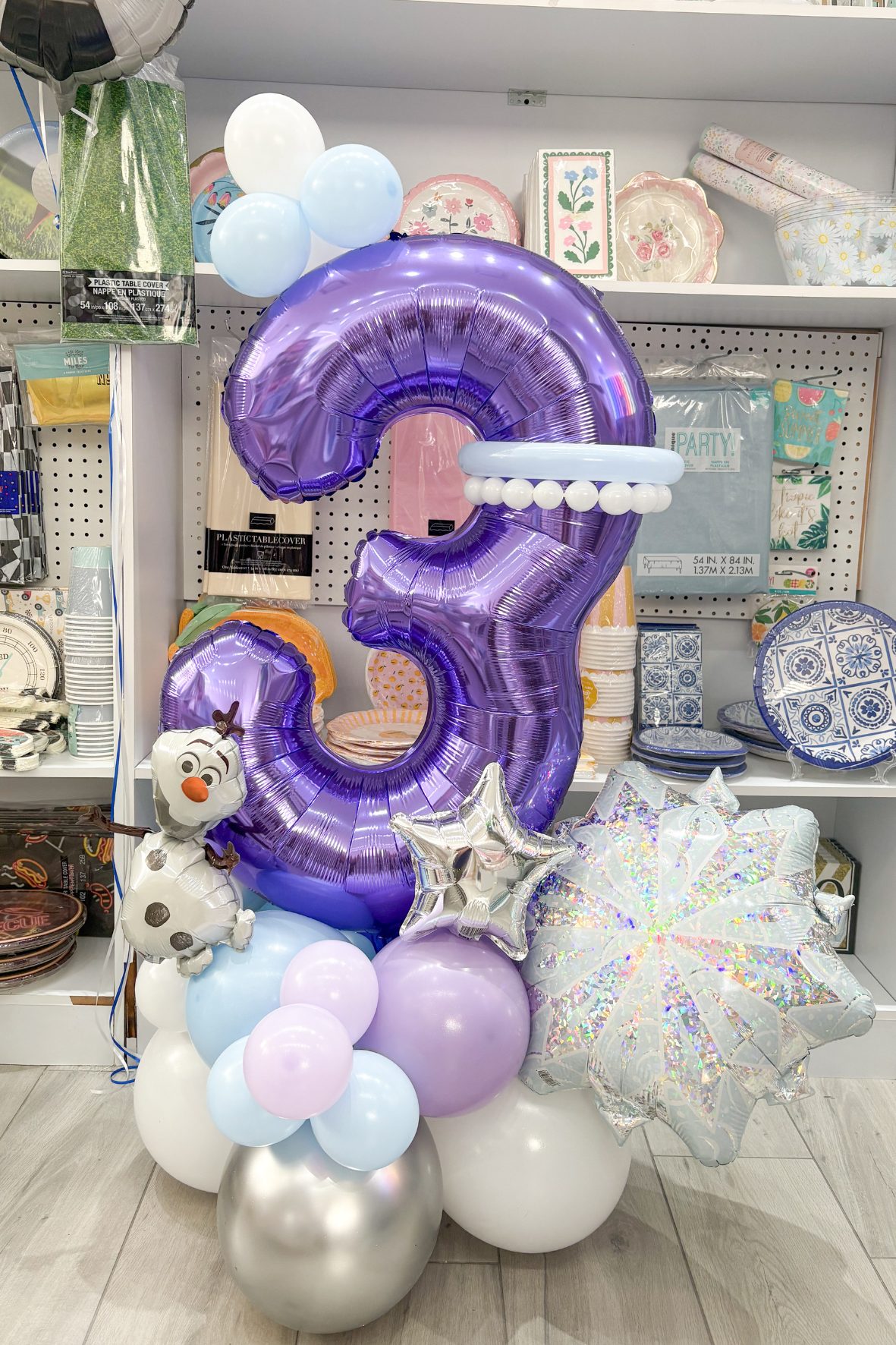 BOUQUET GLOBOS DE PISO FROZEN