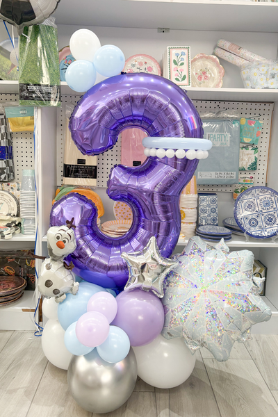 BOUQUET GLOBOS DE PISO FROZEN