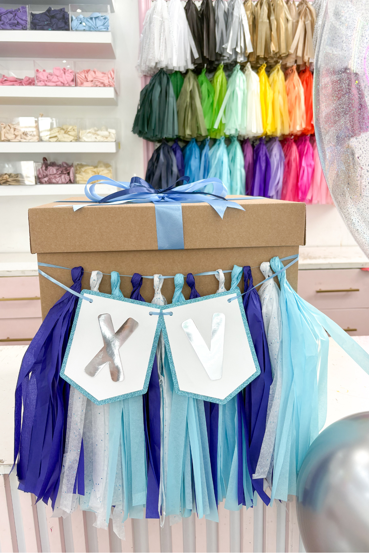 BUNDLE DE GLOBO BURBUJA XV AÑOS + CAJA
