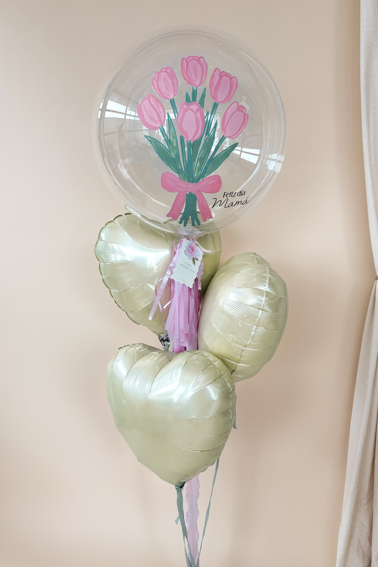 Burbuja Flores para Mamá + Corazones