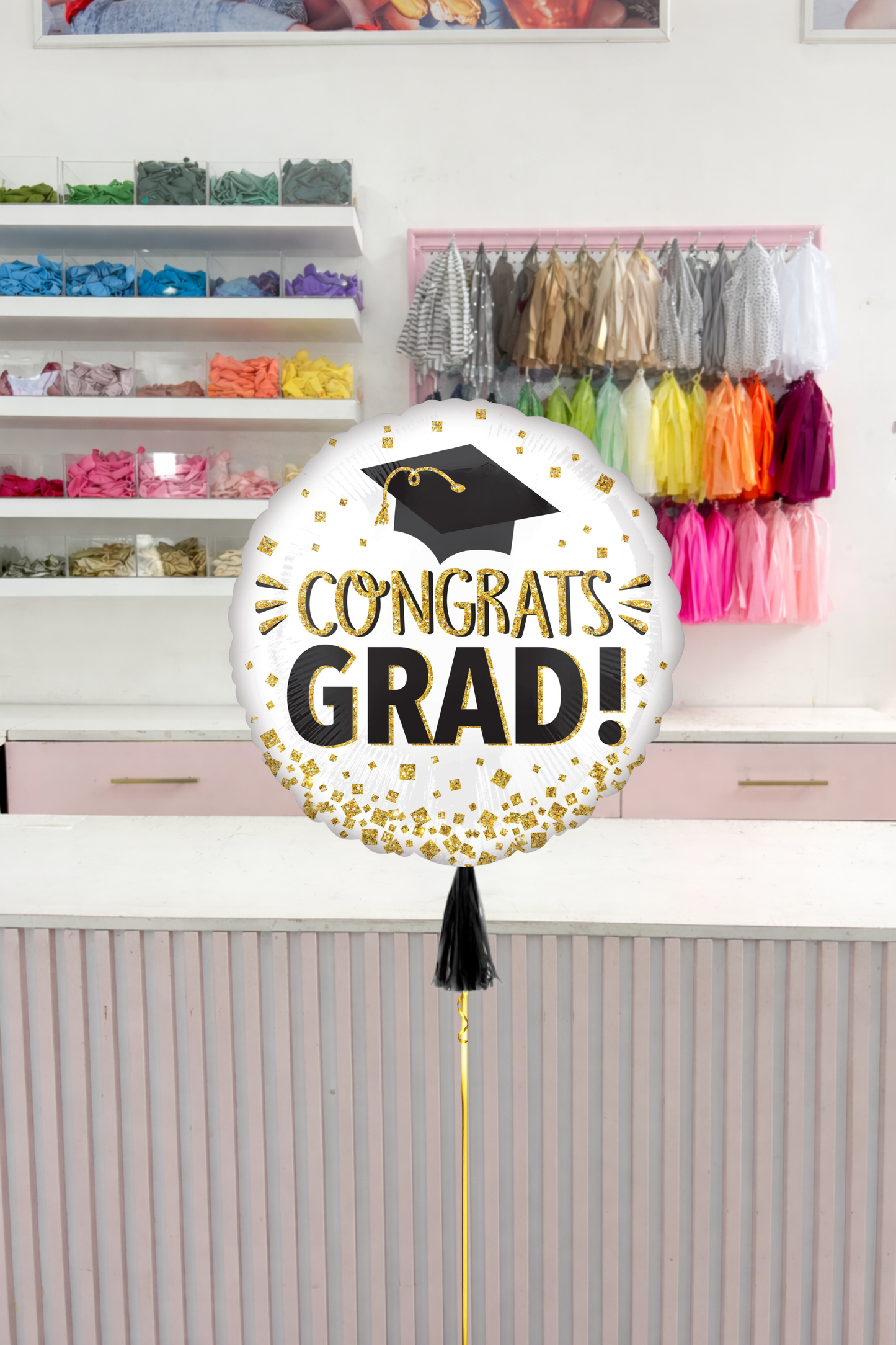 Globo 18" Congrats Grad Black