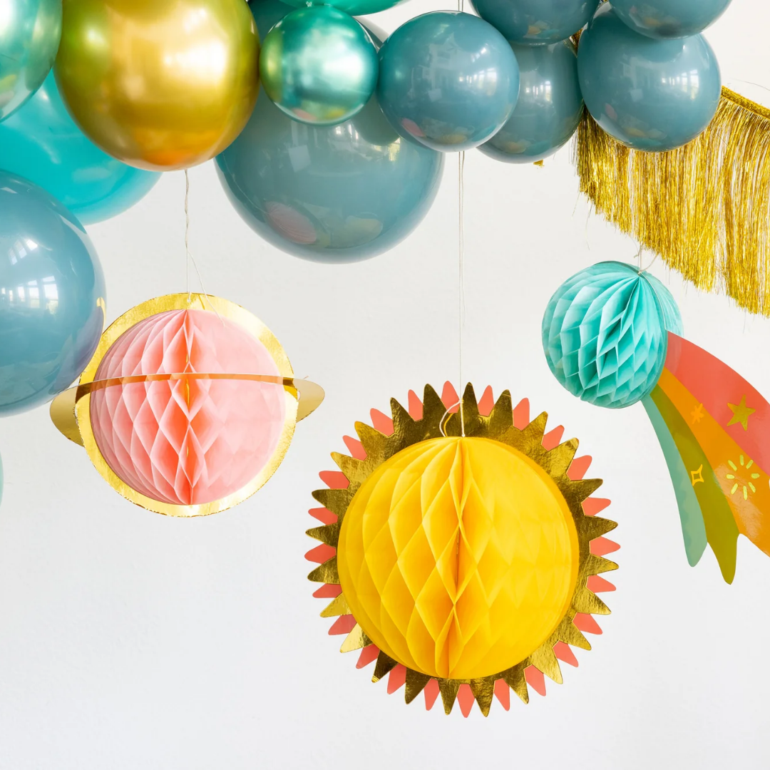 Hanging Honeycomb Planets