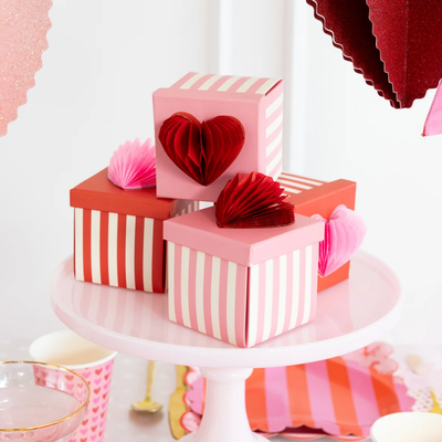 Heart Explosion Treat Box