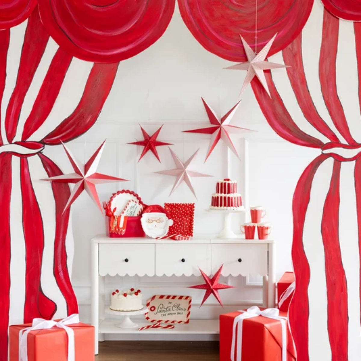 Red Cream 3D Hanging Stars