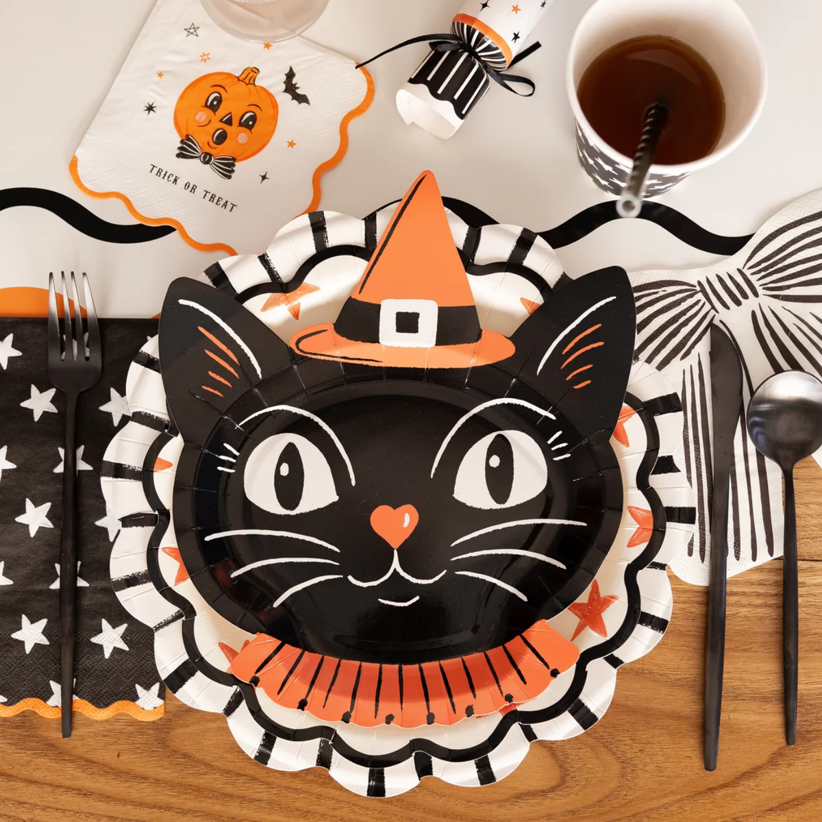 Vintage Witchy Cat Plate